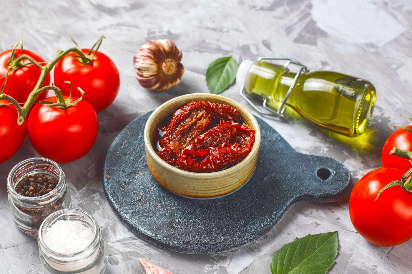 What is Sriracha? A Simple Guide to This Bold, Spicy Favourite