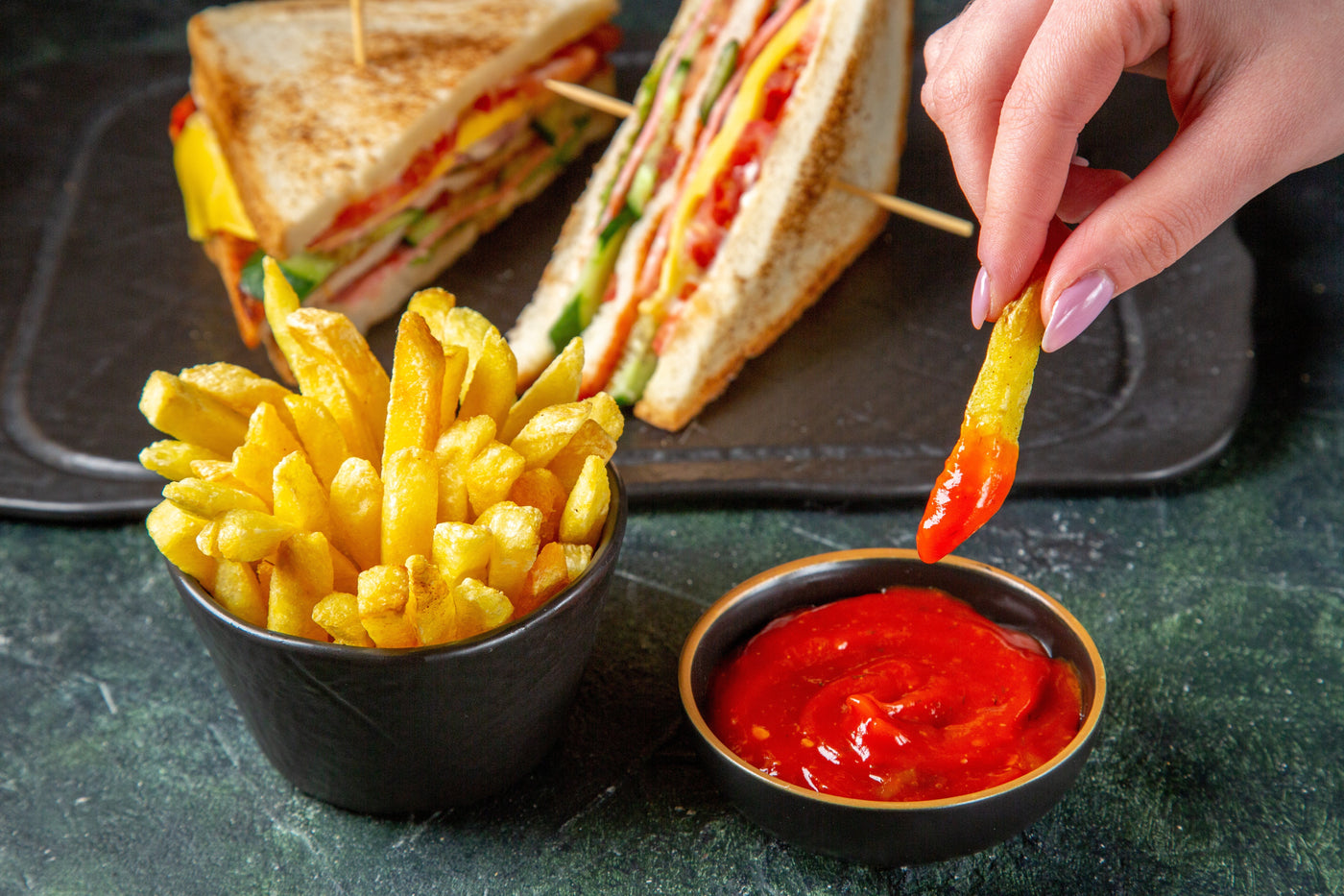 What Is Hot Sauce? A Simple Guide to Heat, Flavour, and Everyday Cooking