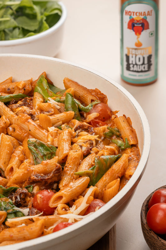SPICY TRUFFLE PASTA! 🍝 - Hotchaa